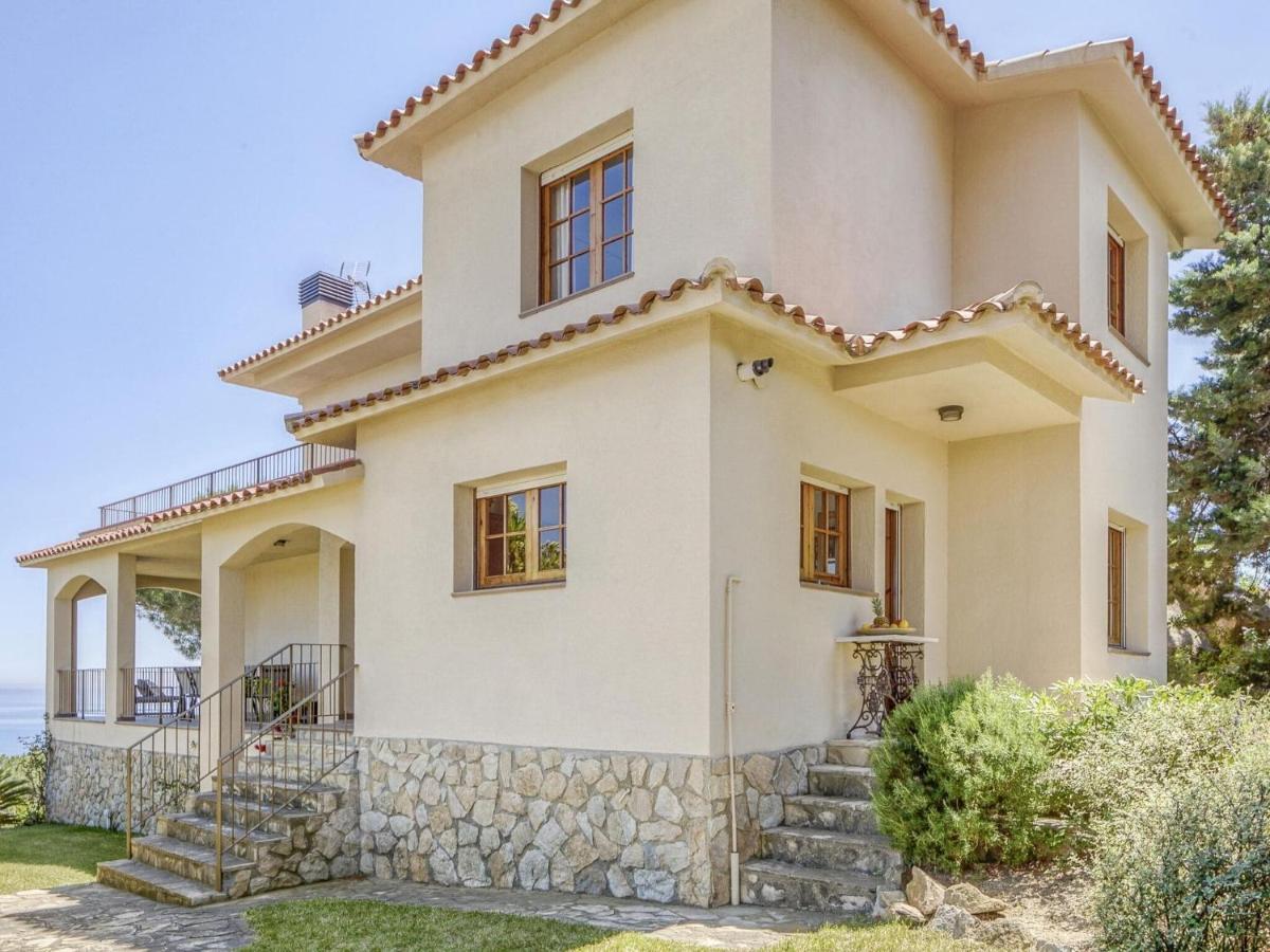 Belvilla By Oyo Villa In Arenys De Mar With Pool Exteriör bild
